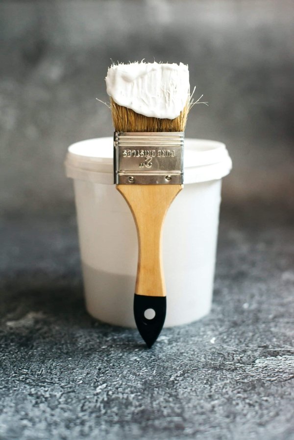 How can you accurately estimate renovation costs for a Victorian house in London?